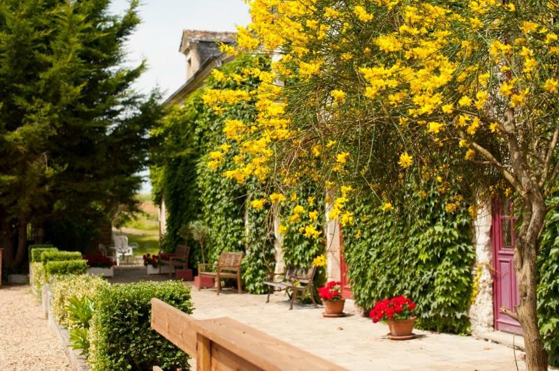 Moulin De Gaubourg Bed & Breakfast Saint-Mélaine-sur-Aubance Exterior foto